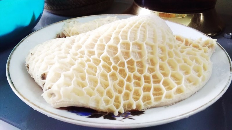 Cửa hàng bán sách bò tại Hà Nội