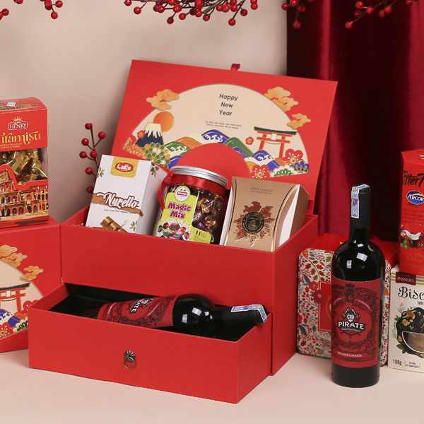 Vì sao nên chọn mua hộp quà Tết?