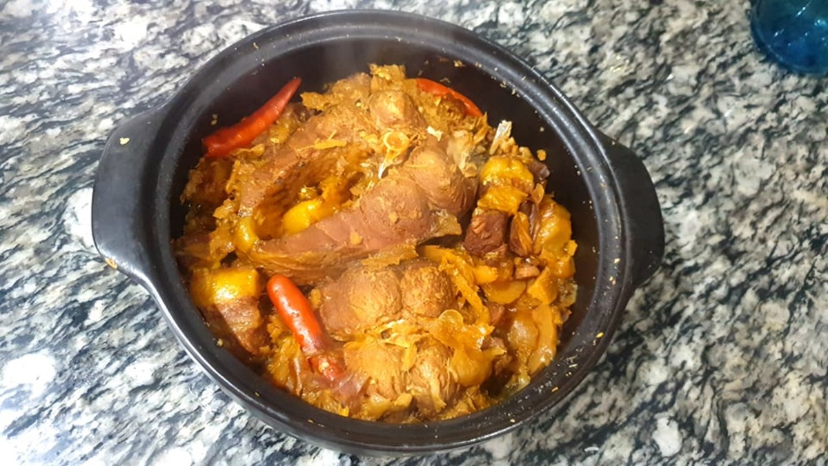 Niêu cá kho gia truyền ở làng Vũ Đại