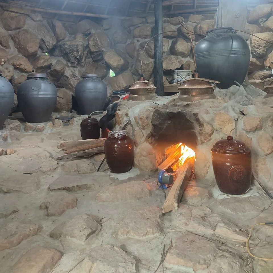 Rượu nước nóng Vĩnh Kim4