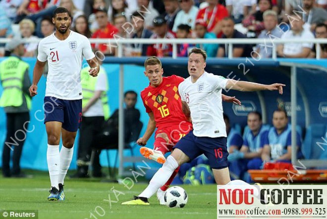 Tuyen Anh chu dong thua bi de tranh nhanh dau kho khan