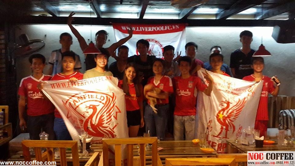 cổ động viên liverpool