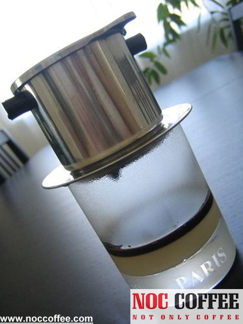 thưởng thức cafe phin